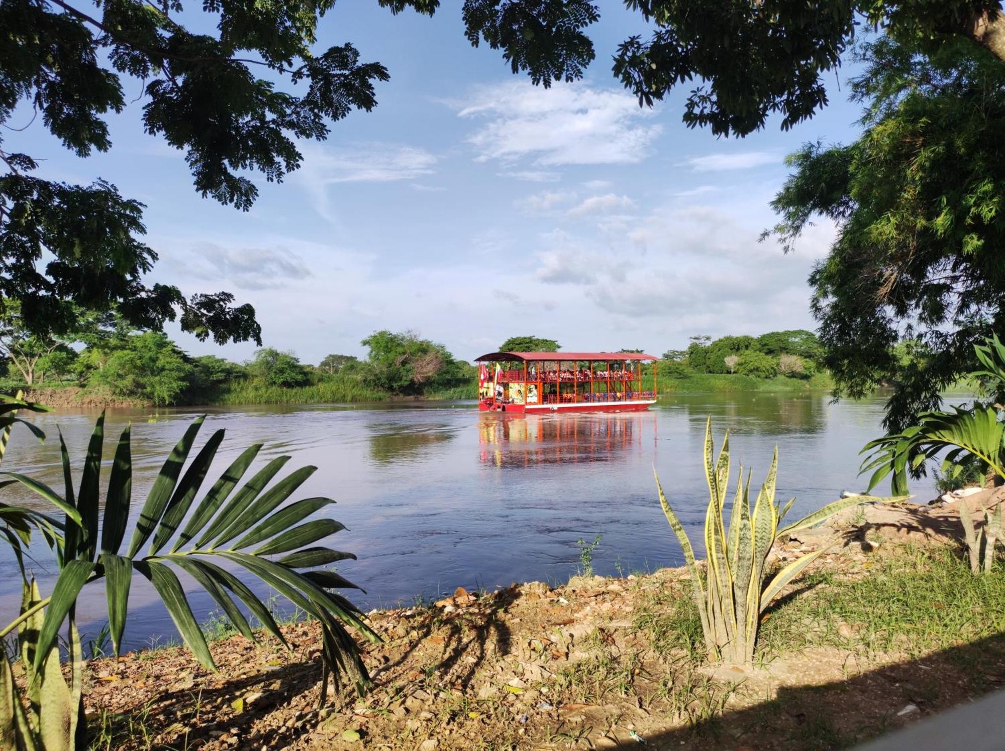 Hotel Nieto Mompox, Ubicado En El Corazon Del Centro Historico, Frente Al Rio Magdalena En Zona De Malecon Екстериор снимка